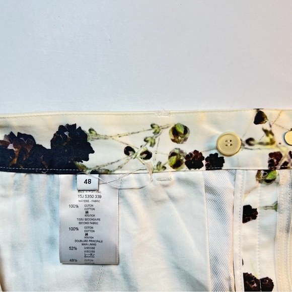 Givenchy  Baby's Breath Floral Printed Shorts - Picture 7 of 8